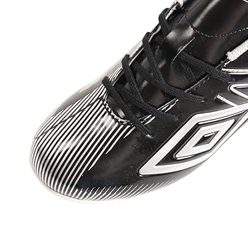 Amazon.co.jp: アンブロ（UMBRO） ジュニアサッカースパイク